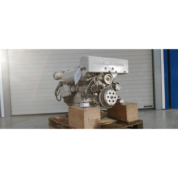 MAN D2876 LE402 USED-48687783