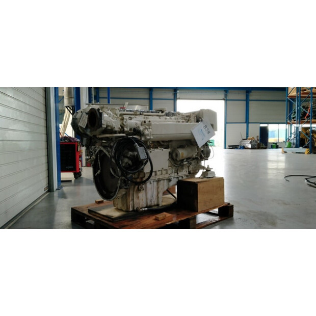 MAN D2876 LE402 USED-48687785