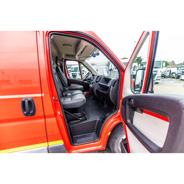 2016 Peugeot BOXER-48688194