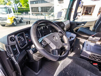 2015-mercedes-benz-actros-1845-ls-1474421-48688259