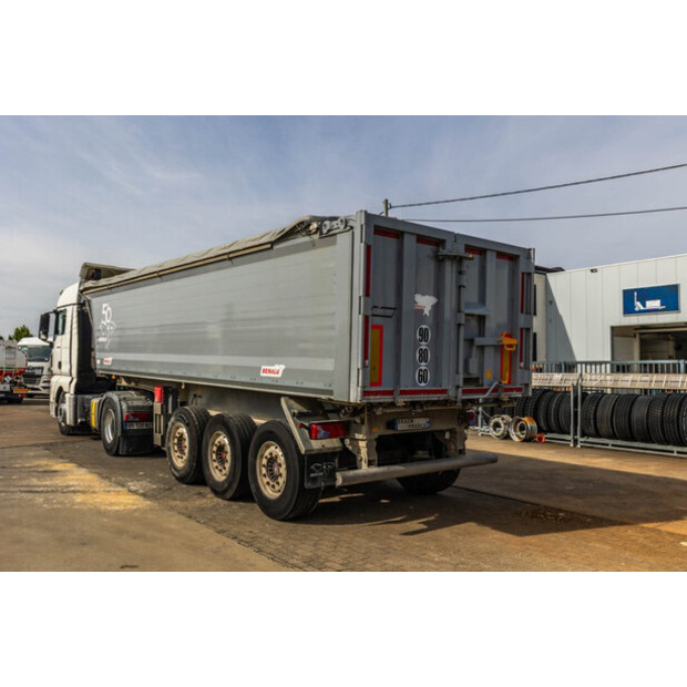 2017 BENALU C3910 + BACHE CRAMARO-48688409
