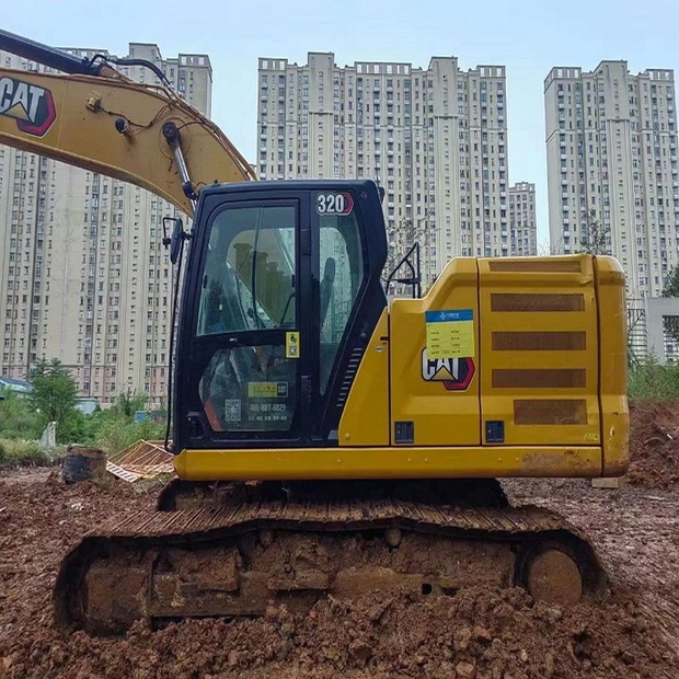 2025 كاتربيلر 320D2-48688777