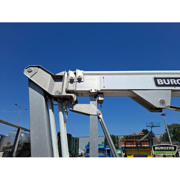 2016 Multitel MJ 201-48689078