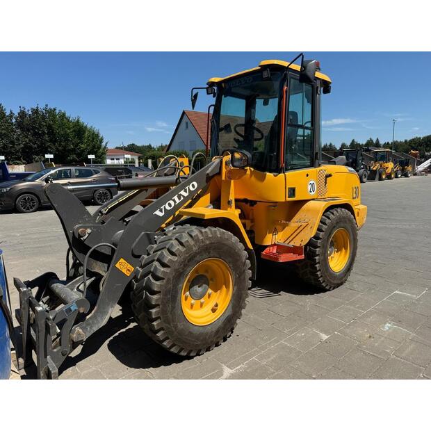 2024 Volvo L30H-48697549