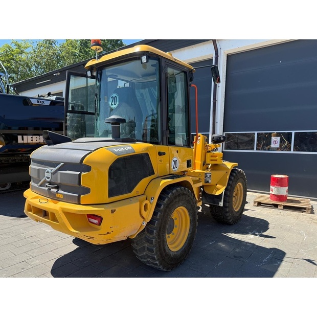 2024 Volvo L30H-48697550