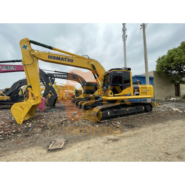 2024 Komatsu PC240-8-48699873