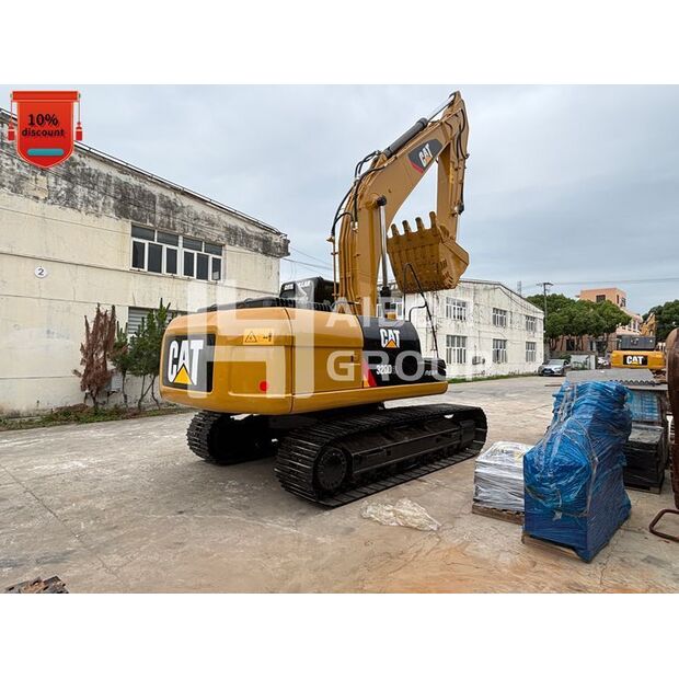 2024 Caterpillar 320D-48706995