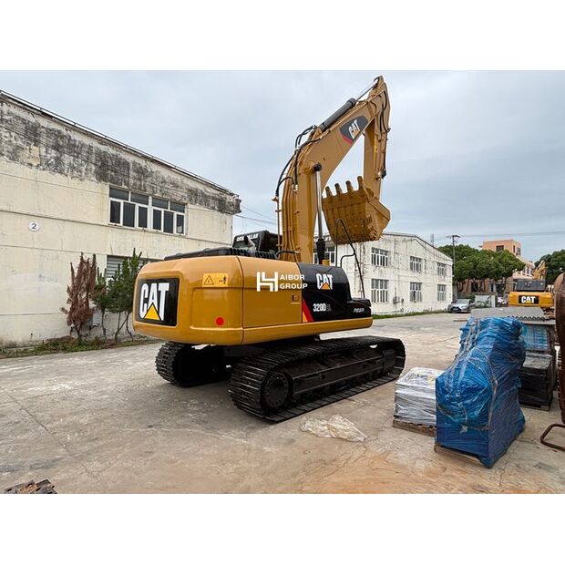 2024 Caterpillar 320D-48707058
