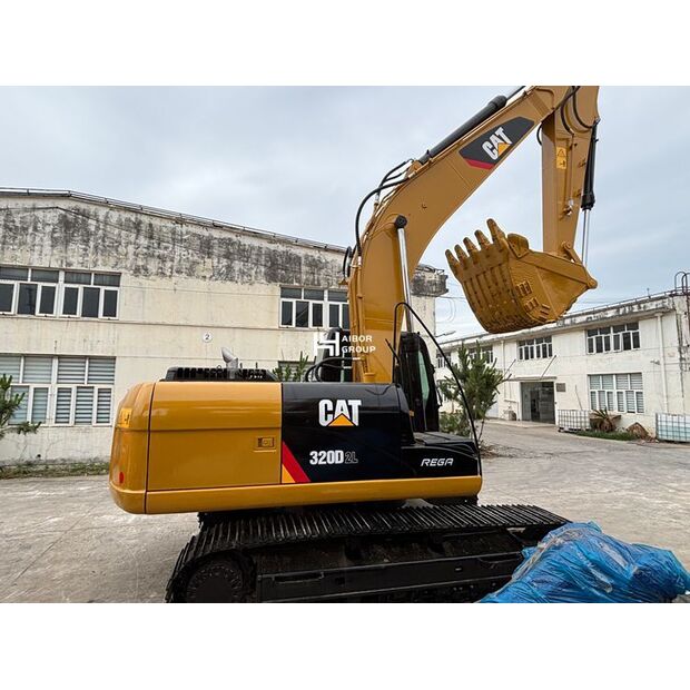 2024 Caterpillar 320D-48707860