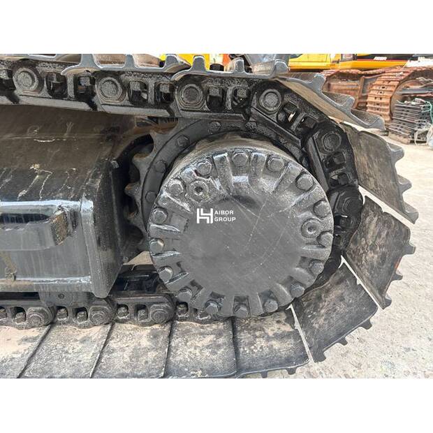 2024 Caterpillar 320D-48707866