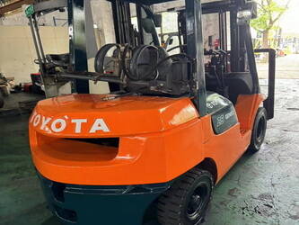 2024-toyota-02-8fd30-48710948