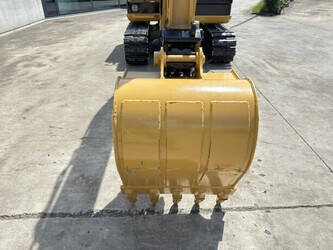 2017-caterpillar-305-5-e2-48711182
