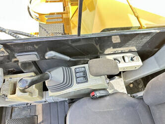 2017-caterpillar-305-5-e2-48711210