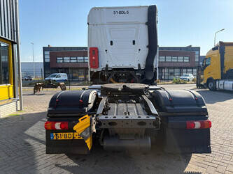2013-mercedes-benz-actros-1476545-48711369
