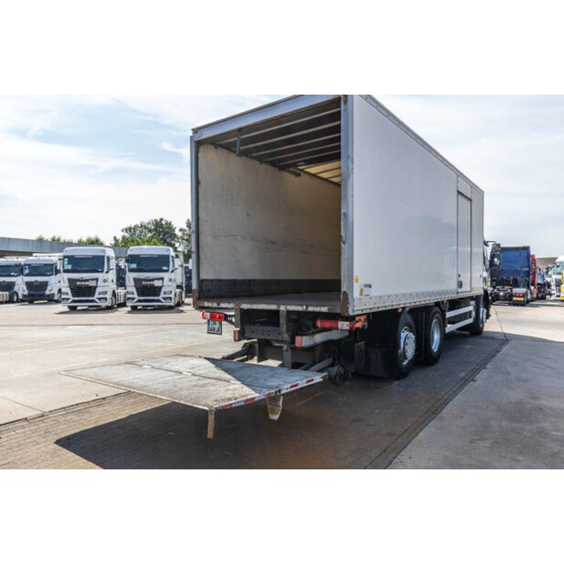 2014 Renault D26.320-6x2+DHOLLANDIA 2T.-48711494