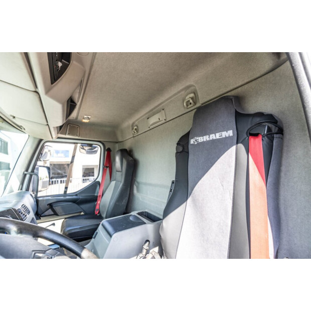 2014 Renault D26.320-6x2+DHOLLANDIA 2T.-48711499