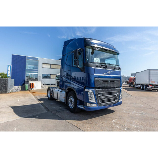 2015 فولفو FH 420-48711602