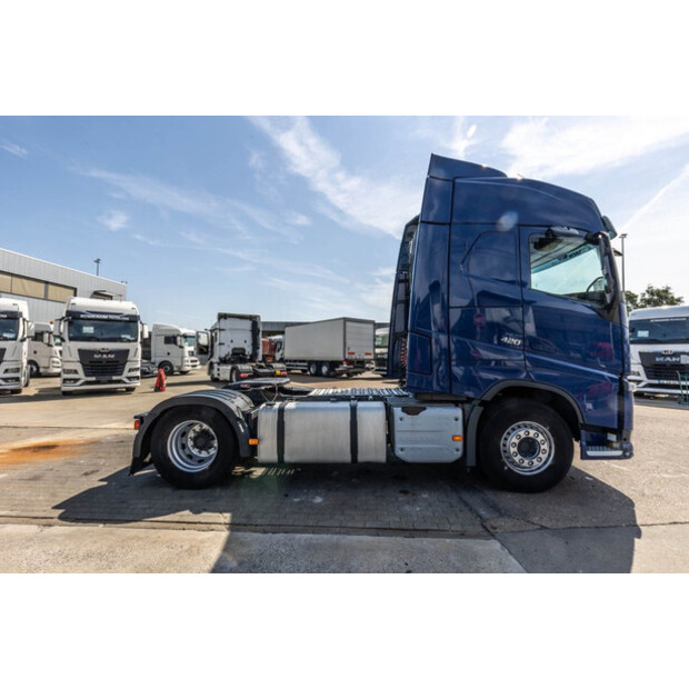 2015 فولفو FH 420-48711603