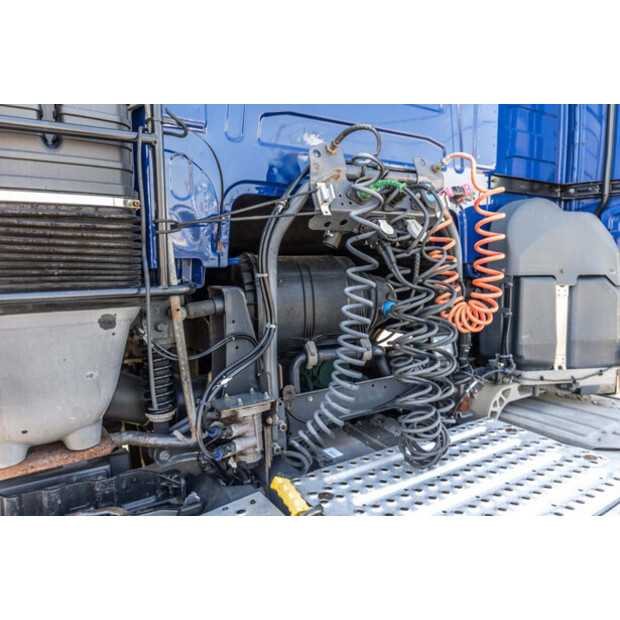 2015 فولفو FH 420-48711609