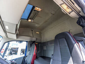 2015-volvo-fh-420-1476551-48711610
