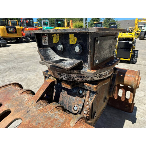 2019 Mantovanibenne SGR850 M-03-48711680