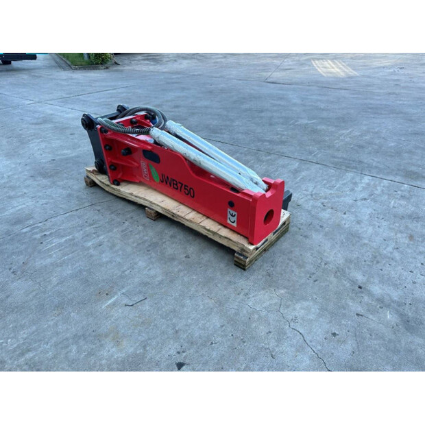2025 JWB 750-48711839
