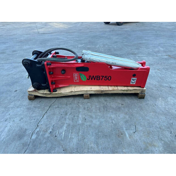 2025 JWB 750-48711840