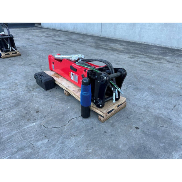 2025 JWB 750-48711843