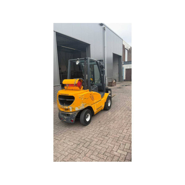 Jungheinrich TFG30S-48712177