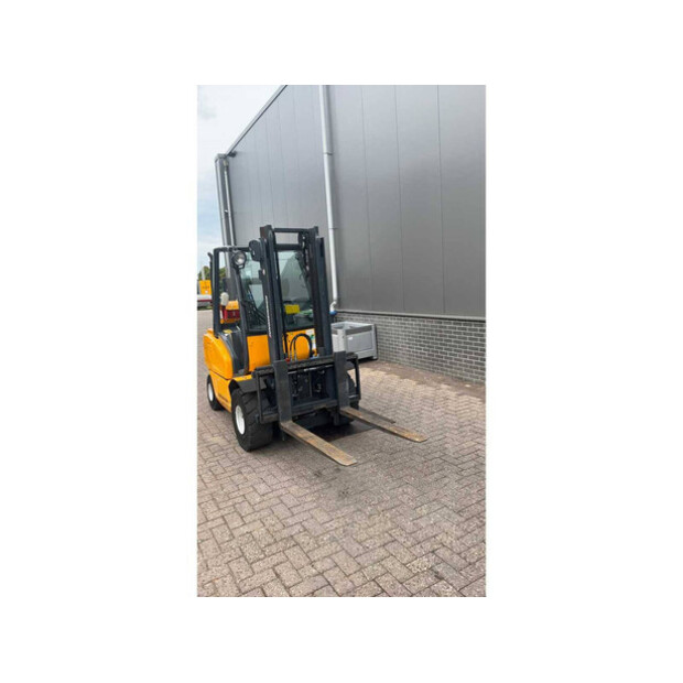Jungheinrich TFG30S-48712179