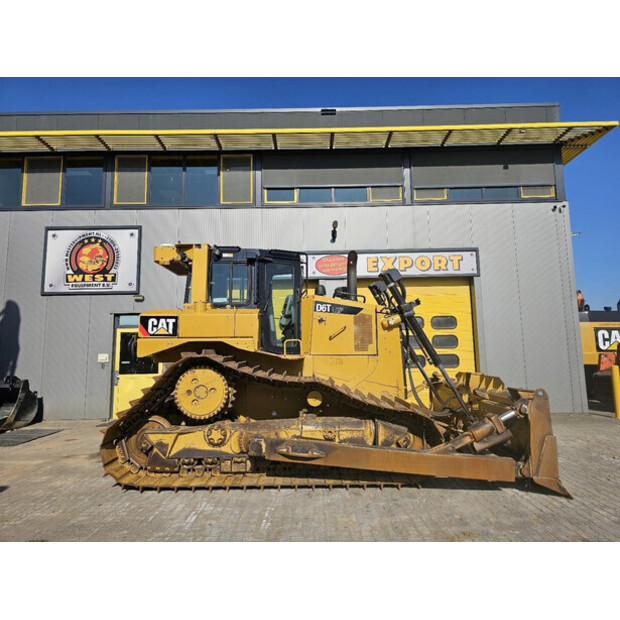 2015 كاتربيلر D6T LGP-48715192
