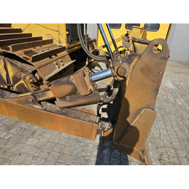 2015 كاتربيلر D6T LGP-48715195