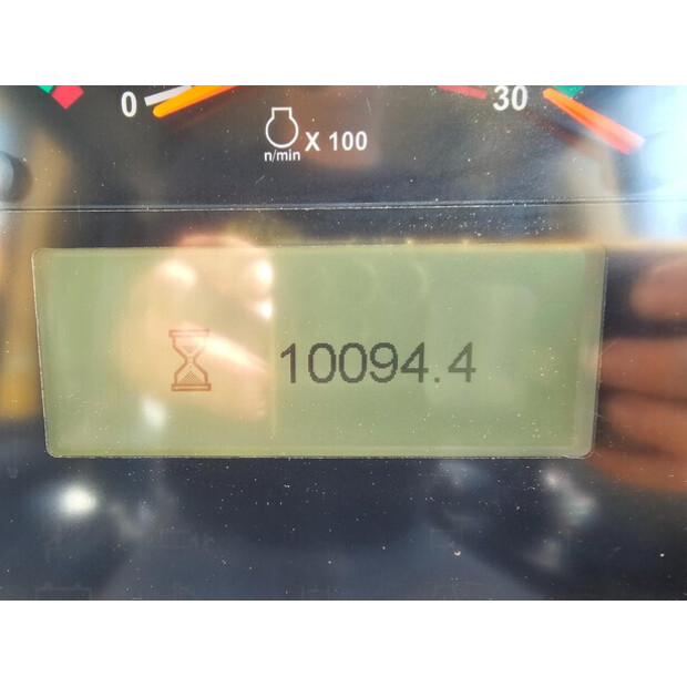2015 كاتربيلر D6T LGP-48715207
