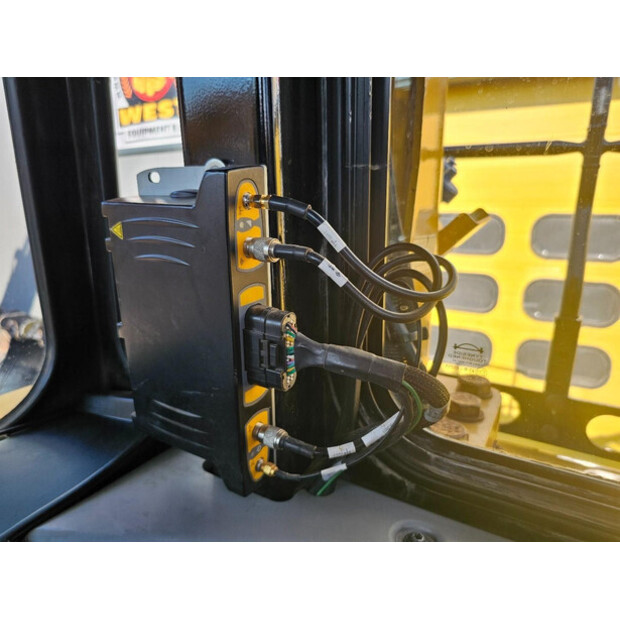 2015 كاتربيلر D6T LGP-48715216