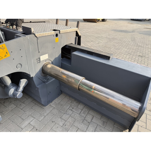 2018 VOGELE S1803-3i-48715260