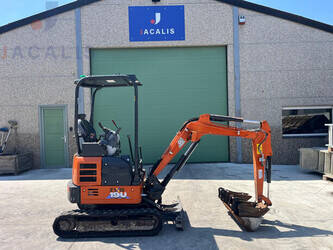 صورة ل حفارات 2022 هيتاشى ZX19U-6 YLR