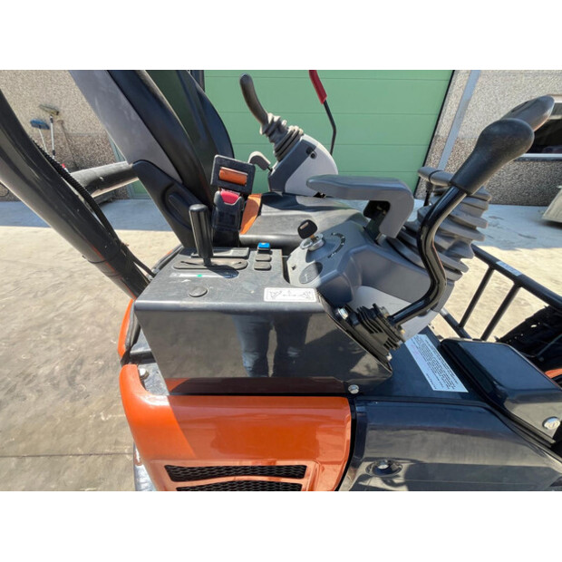 2022 هيتاشى ZX19U-6 YLR-48715385