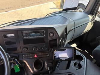 2015-mercedes-benz-antos-1476594-48715518