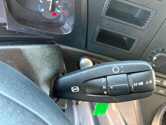 2015-mercedes-benz-antos-1476594-48715531