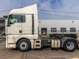 2017-man-tgx-18-460-1476595-48715534