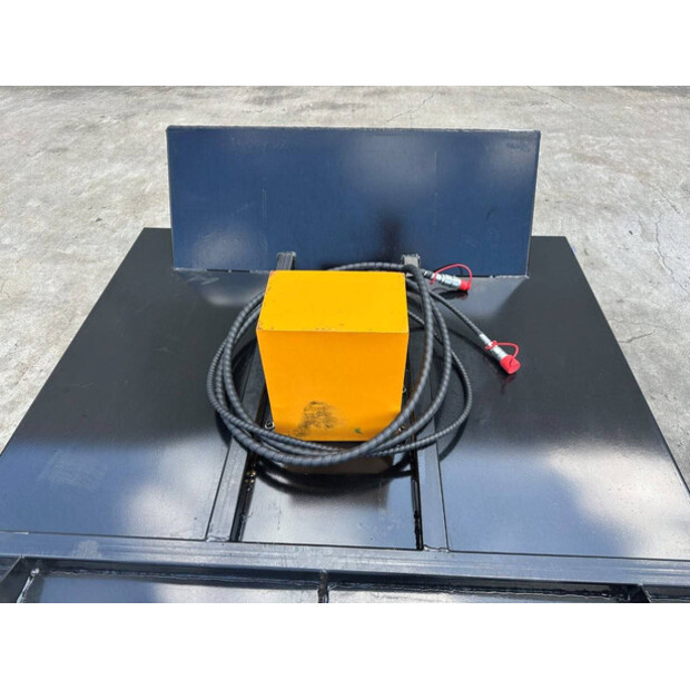 2026 Giyi BC63-48715717