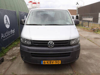2013-volkswagen-others-48715942
