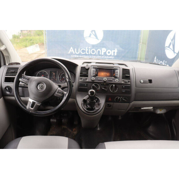 2013 Volkswagen OTHERS-48715972