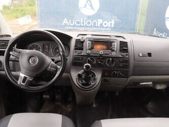 2013-volkswagen-others-48715972