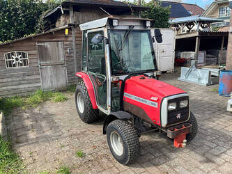 Image de TRACTEURS 2010 Massey Ferguson 1230