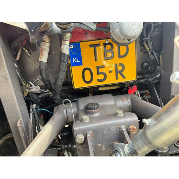 2010 Massey Ferguson 1230-48716795