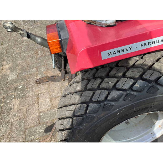 2010 Massey Ferguson 1230-48716806