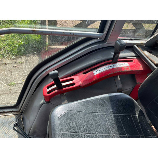 2010 Massey Ferguson 1230-48716811