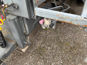 2004-tracon-uden-tm-14-2-1476650-48716948