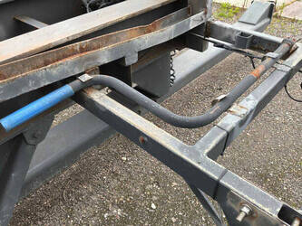 2004-tracon-uden-tm-14-2-1476650-48716949